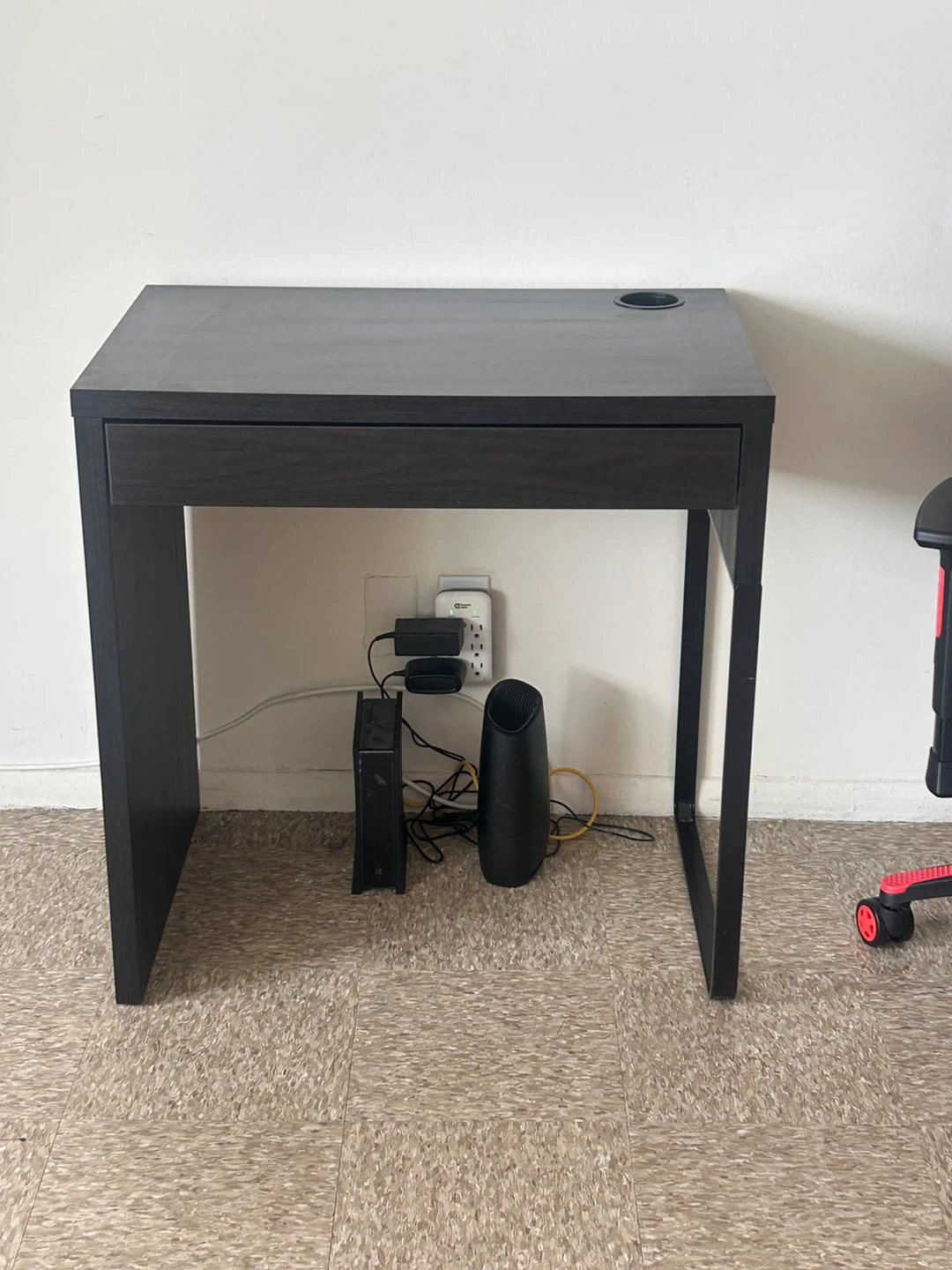 Black Modern Writing Desk