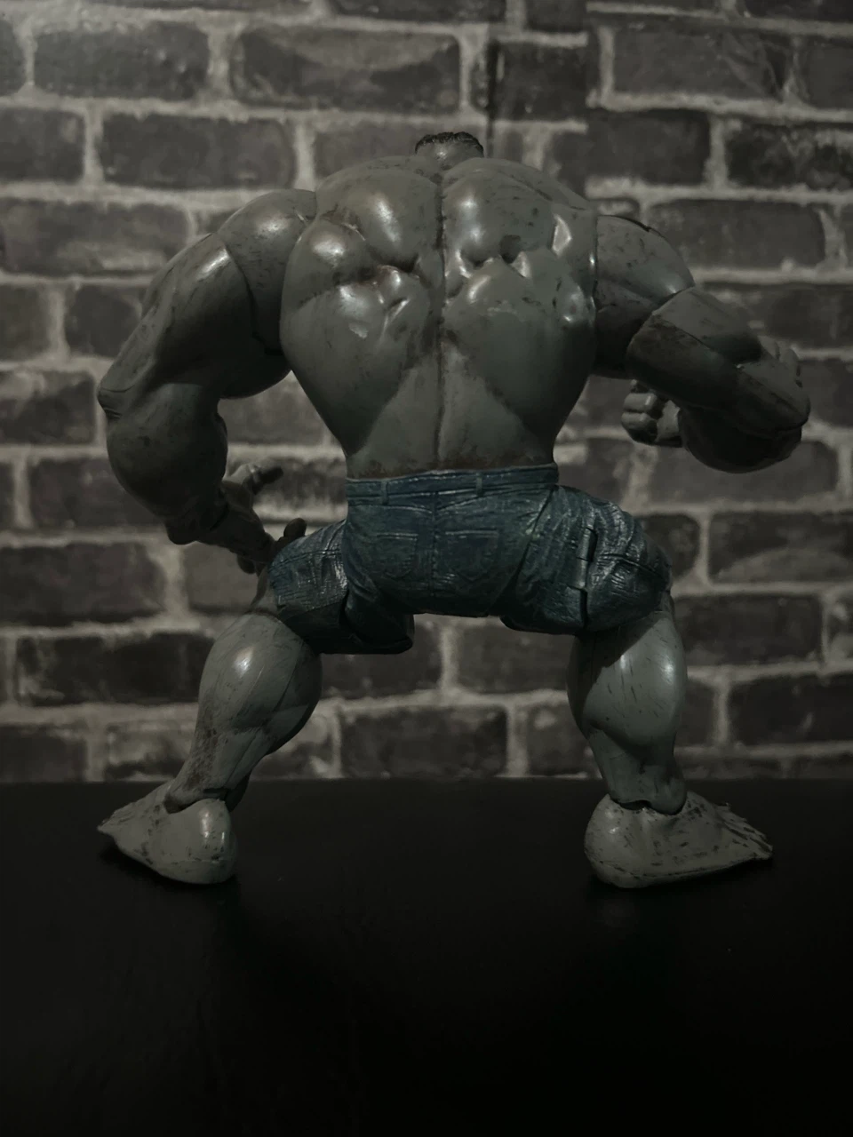 Marvel Select Ultimate Gray Hulk Figure - photo 3