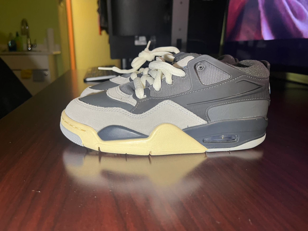 JORDAN 4RM IRON GREY - photo 3