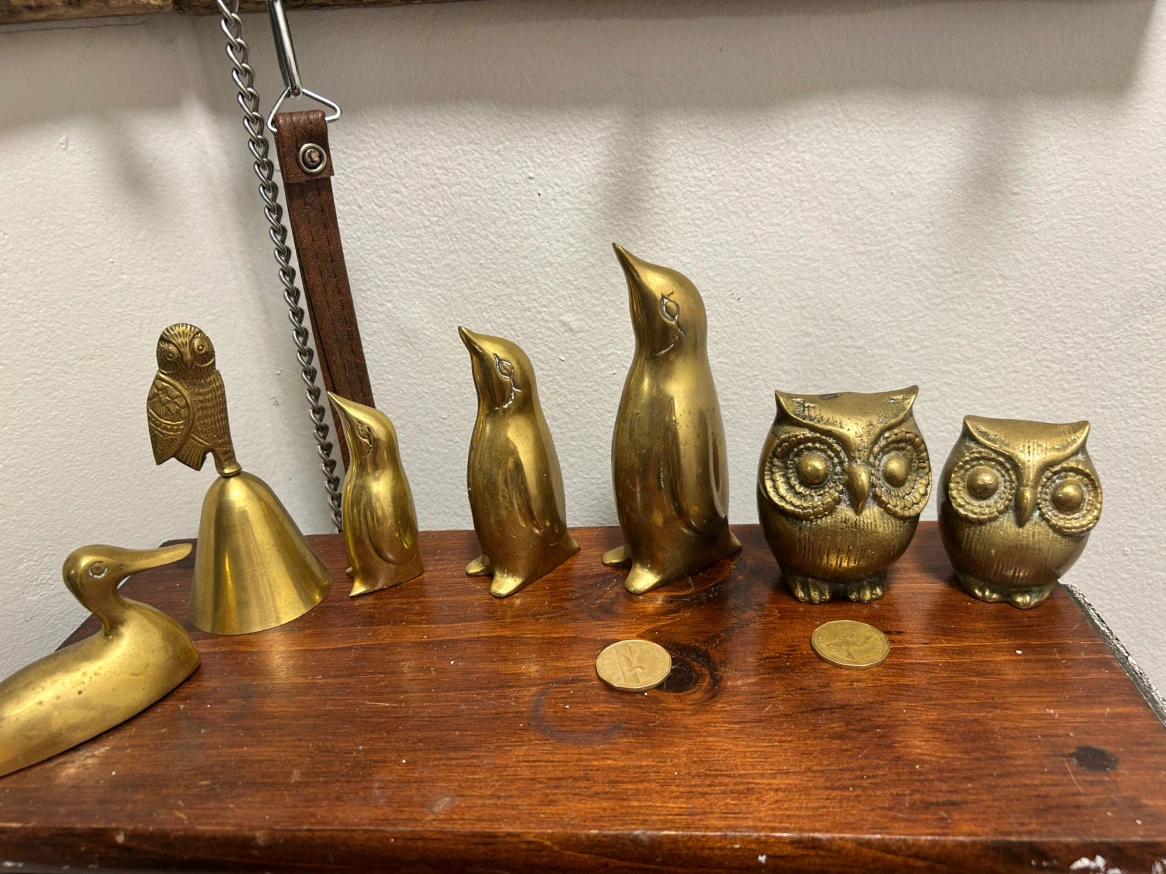 Brass Animal Figurines (Owl Bell, Penguins, Ducks, Frog) - photo 3