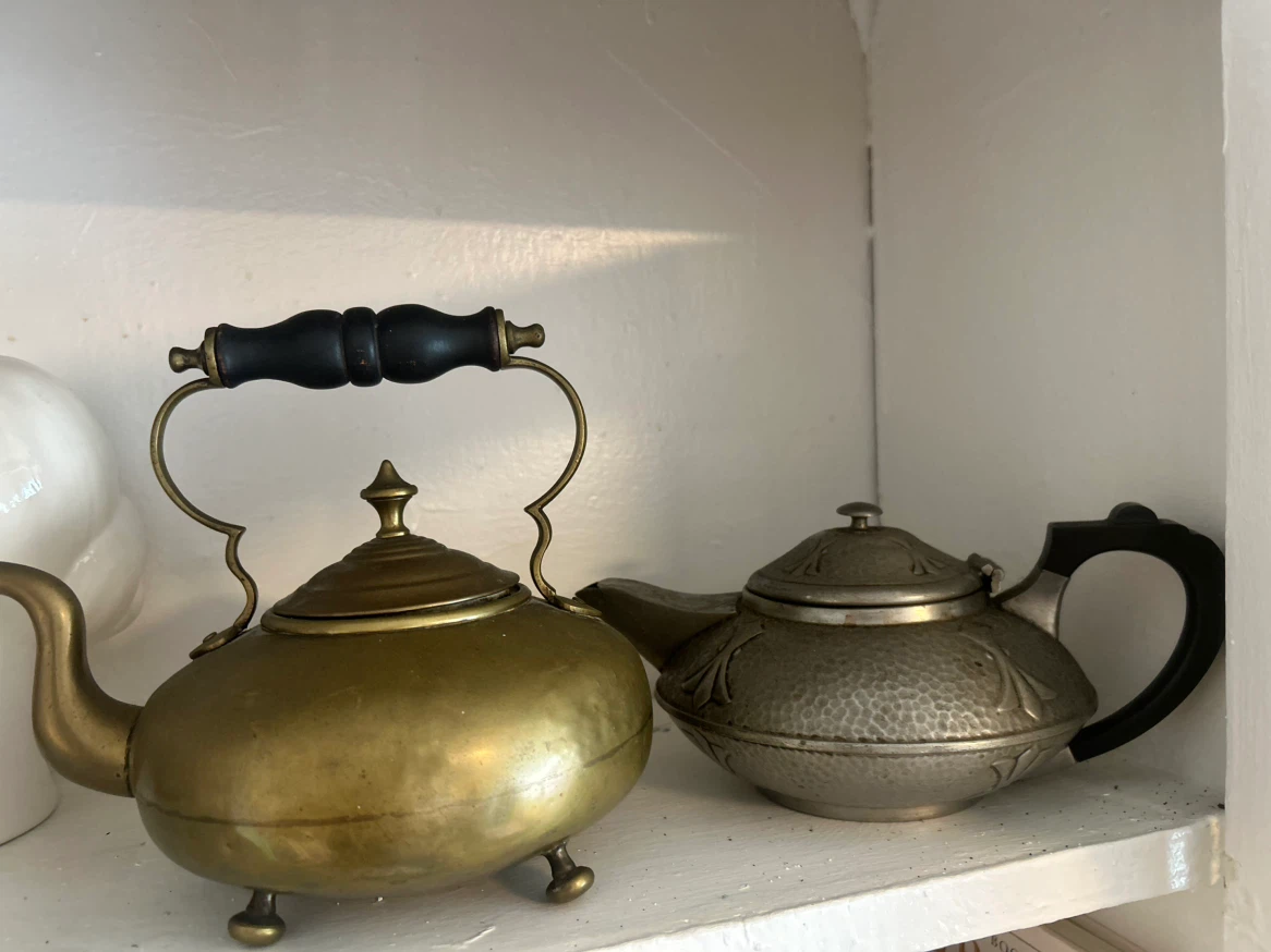 Vintage Brass Teapot with Wooden Handle