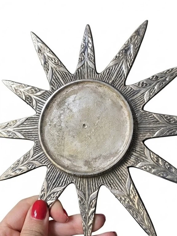 Reversible Solid Metal Sunburst Trinket Dish - photo 3