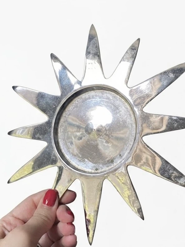Reversible Solid Metal Sunburst Trinket Dish - photo 4