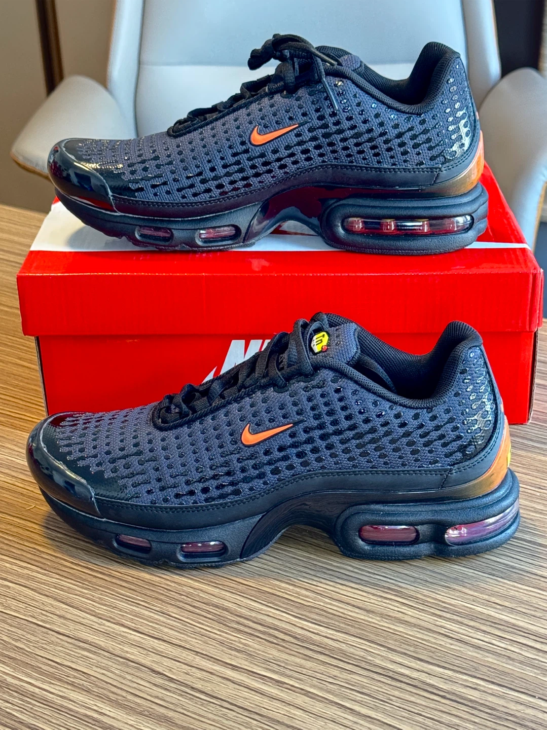 Soulier Nike Tn Plus 3 Noir Orange - photo 2