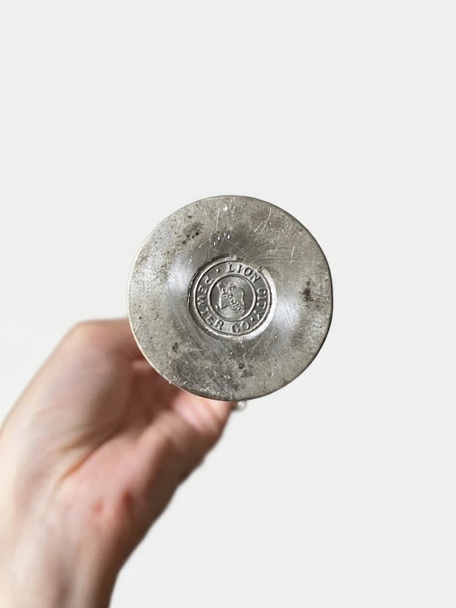 Sterling Silver Vase with Etchings - photo 3