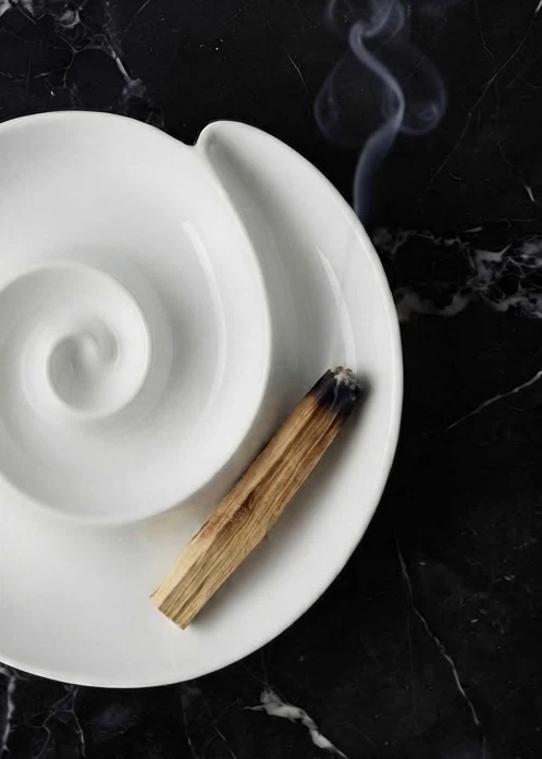 White Swirl Serving Dish / Catch-all Tray