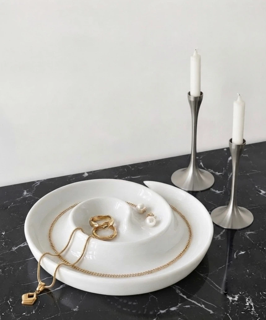 White Swirl Serving Dish / Catch-all Tray - photo 2