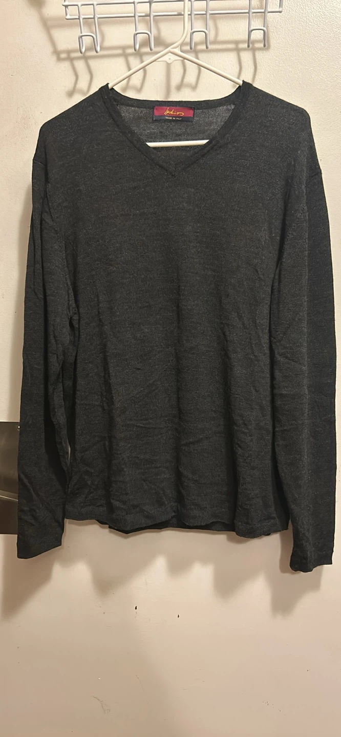 Indios V-Neck Sweater