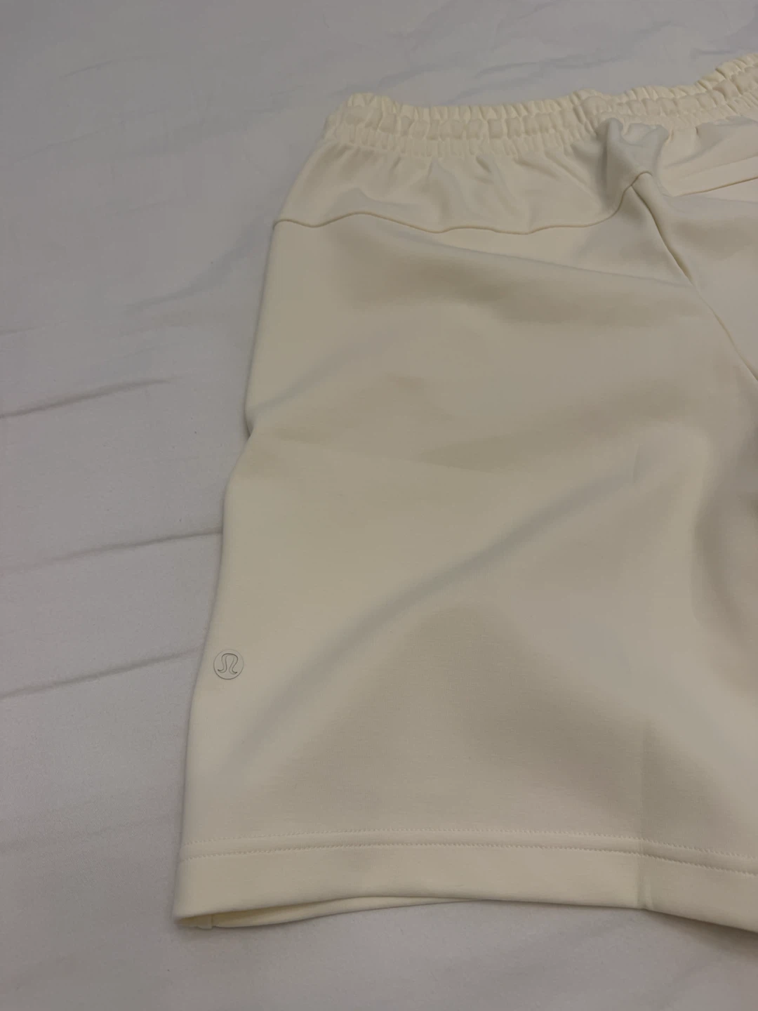 Lululemon Grand Standard Short 8" Cream Size S - photo 4