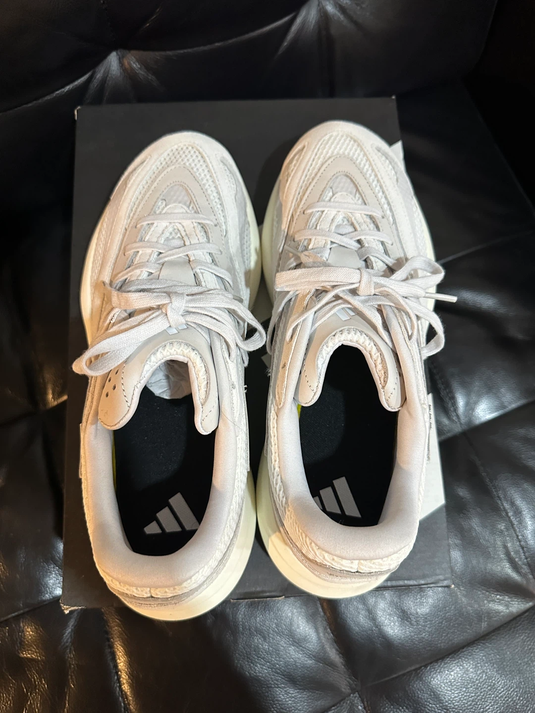 New Adidas Lightblaze US 10.5 Women / US 9.5 Men - photo 3
