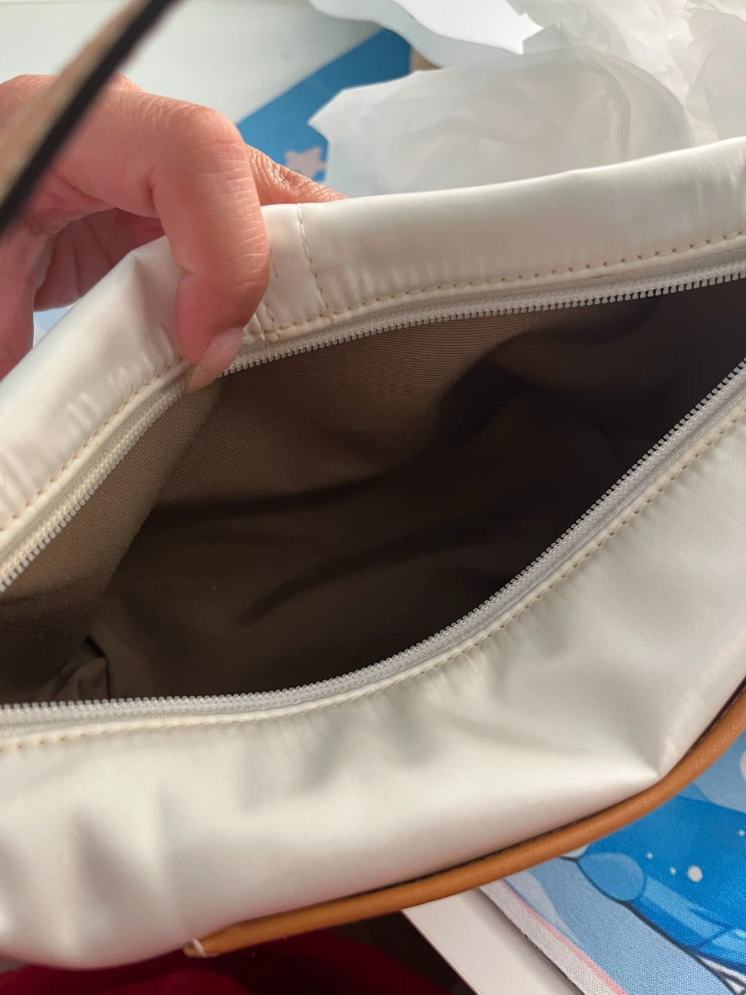 Coach White Nylon Shoulder Bag - photo 3