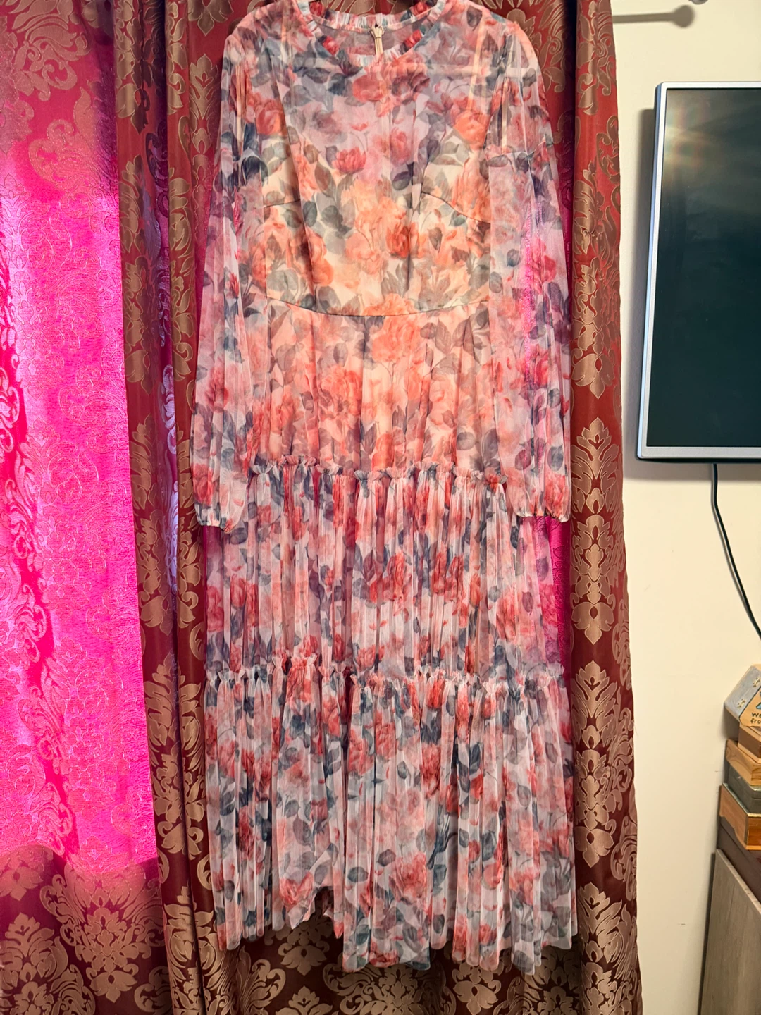 Mac Duggal Floral Print Pleated Dress Size 14 - photo 3