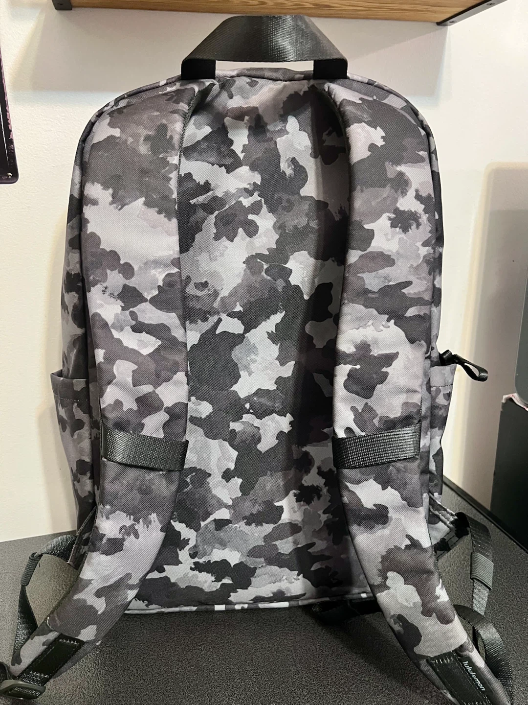 Lululemon Backpack – Brand New / Never Used – Black & Grey Camo - photo 4