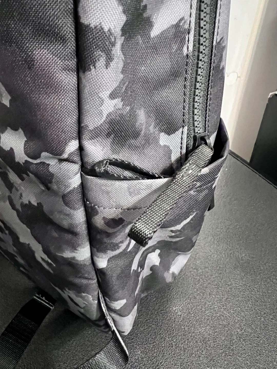 Lululemon Backpack – Brand New / Never Used – Black & Grey Camo - photo 5