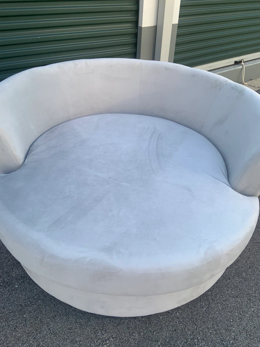 White Round Swivel Accent Chair - photo 5