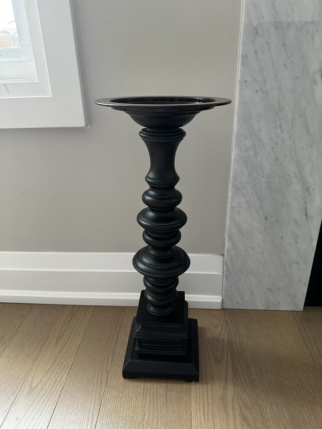 Black Pedestal Stand - photo 3