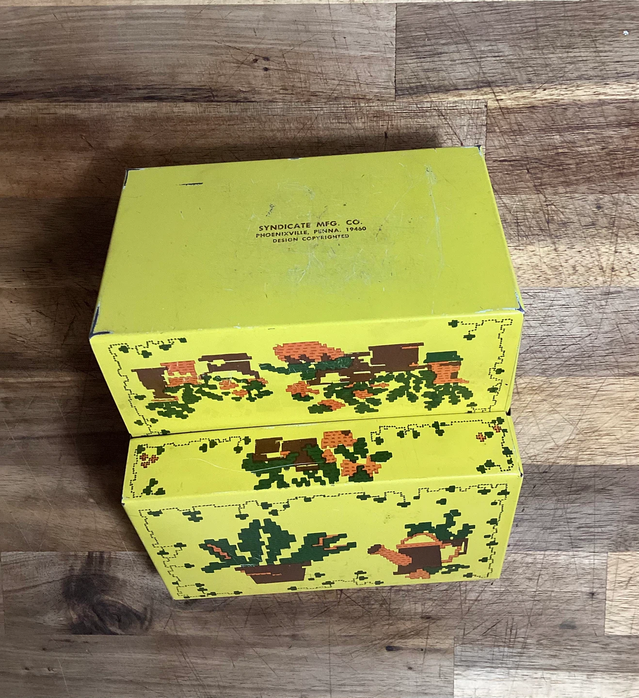 Vintage 1970’s recipe storage tin - photo 4
