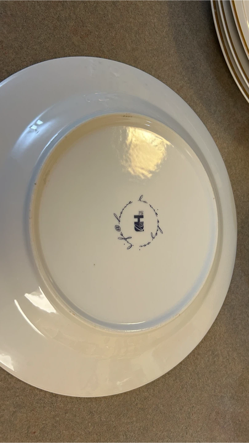 White Dinnerware Set with Gold Trim - photo 2