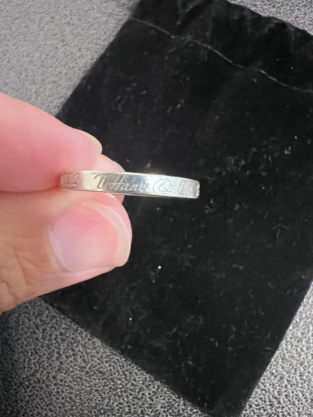 Tiffany & Co. 727 Fifth Avenue Sterling Silver Ring – Size 7.5 - photo 3