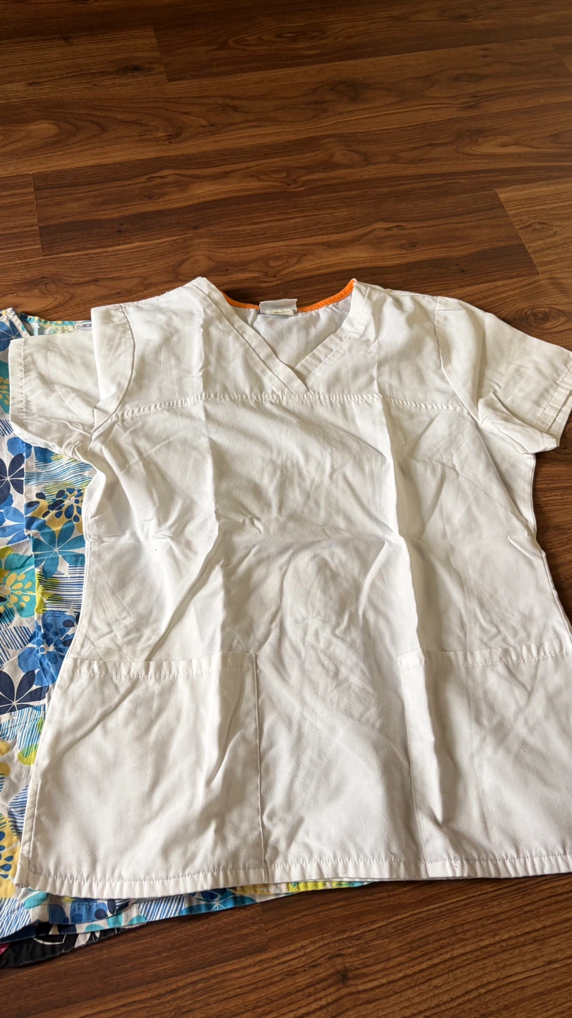 Scrub Tops - Cartoon Print & Floral - photo 2
