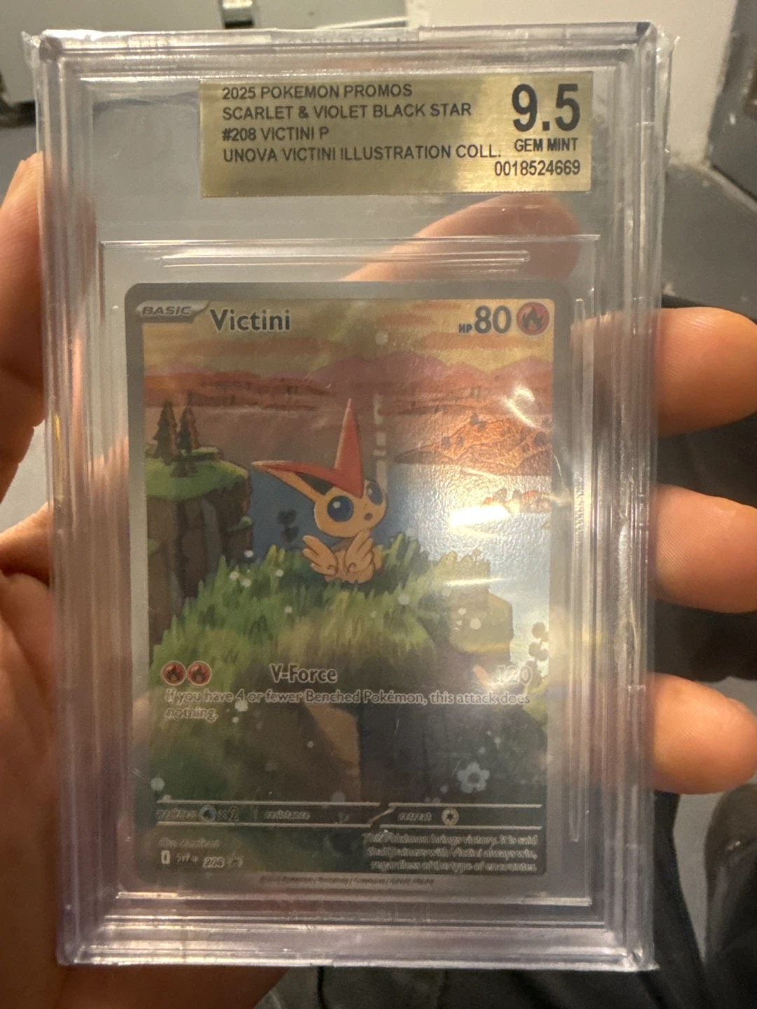 Pokemon Victini Scarlet & Violet #208 GEM MINT 9.5