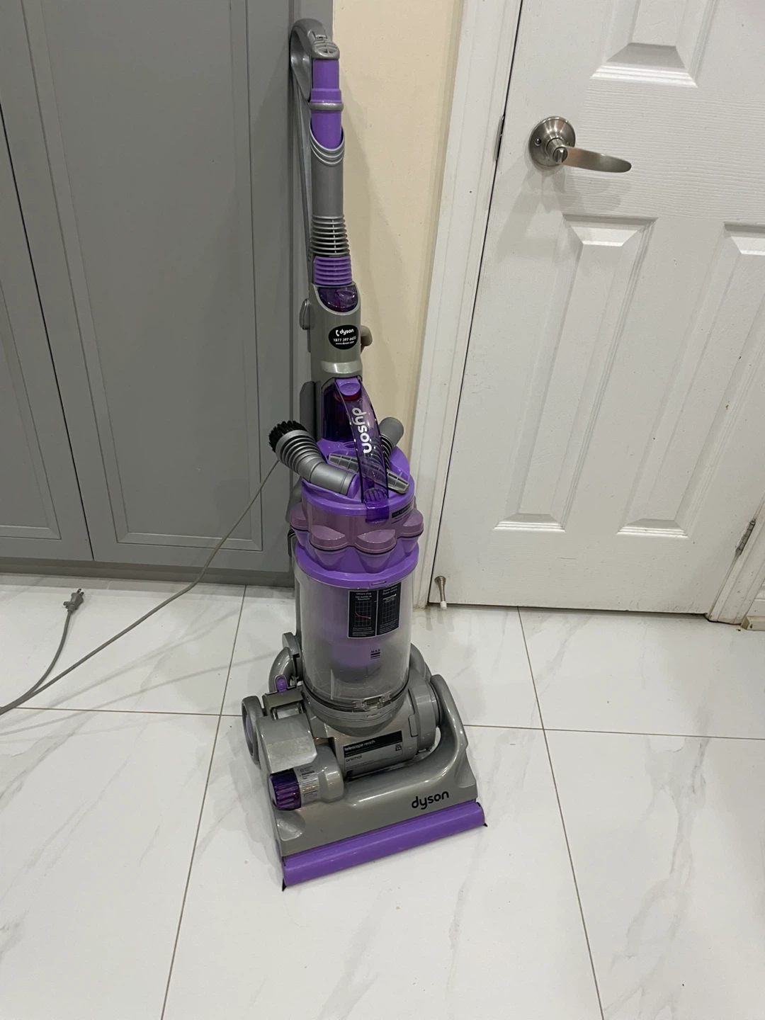 Dyson vacuum, model DC-14