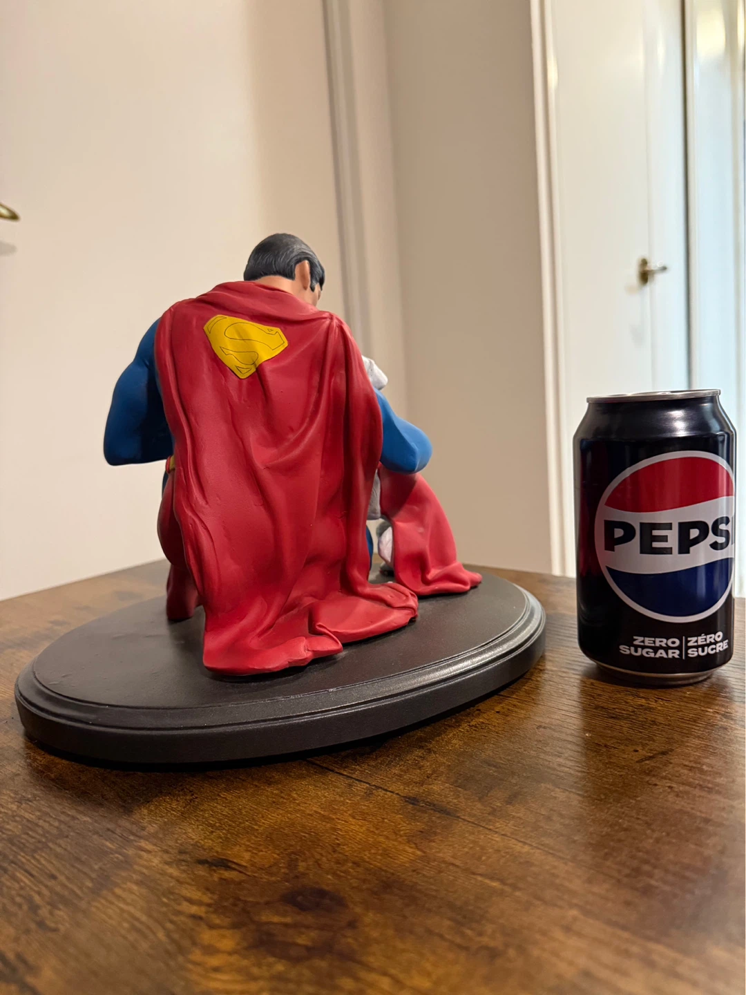 Superman and Krypto the Superdog Statue - photo 3