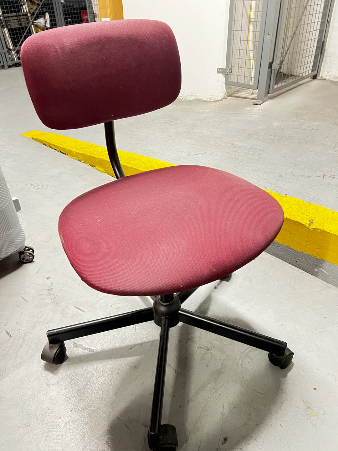 Office chair - photo 2
