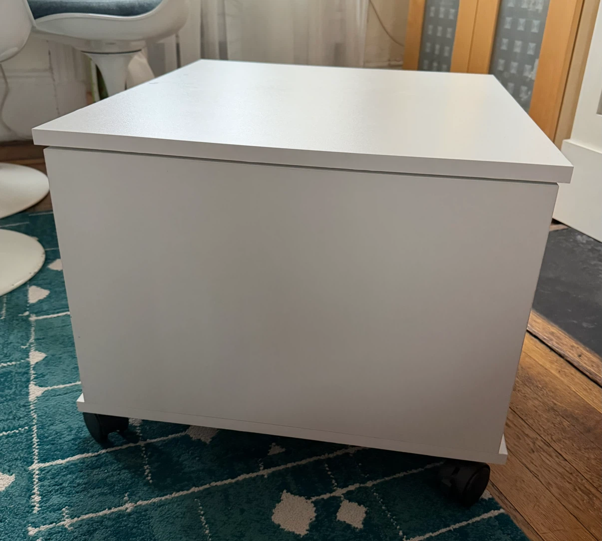 Side/Coffee Table with Lift-Top & Storage - photo 4