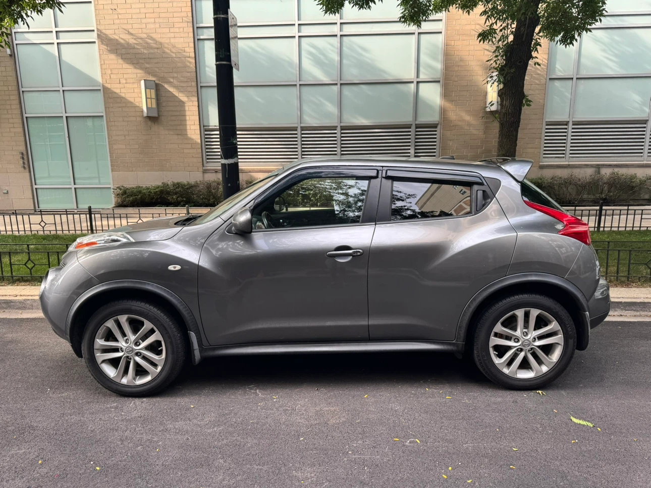 2012 NISSAN JUKE SV AWD
