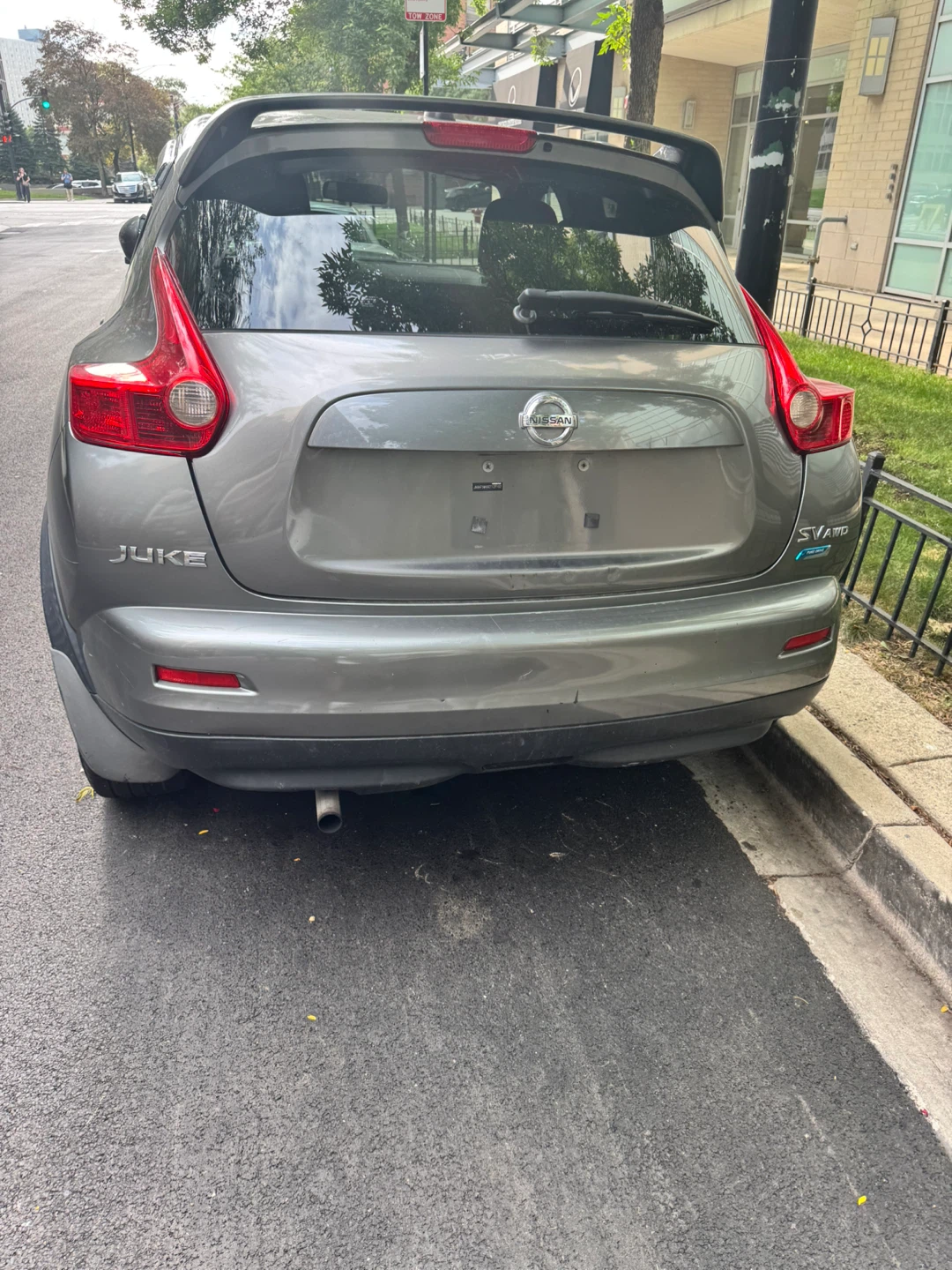 2012 NISSAN JUKE SV AWD - photo 4