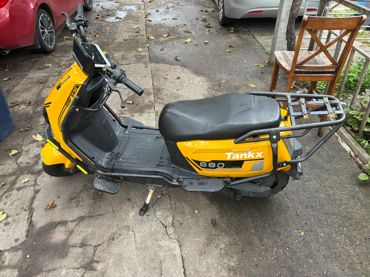 Tankx 680 Electric Scooter - Yellow - photo 3