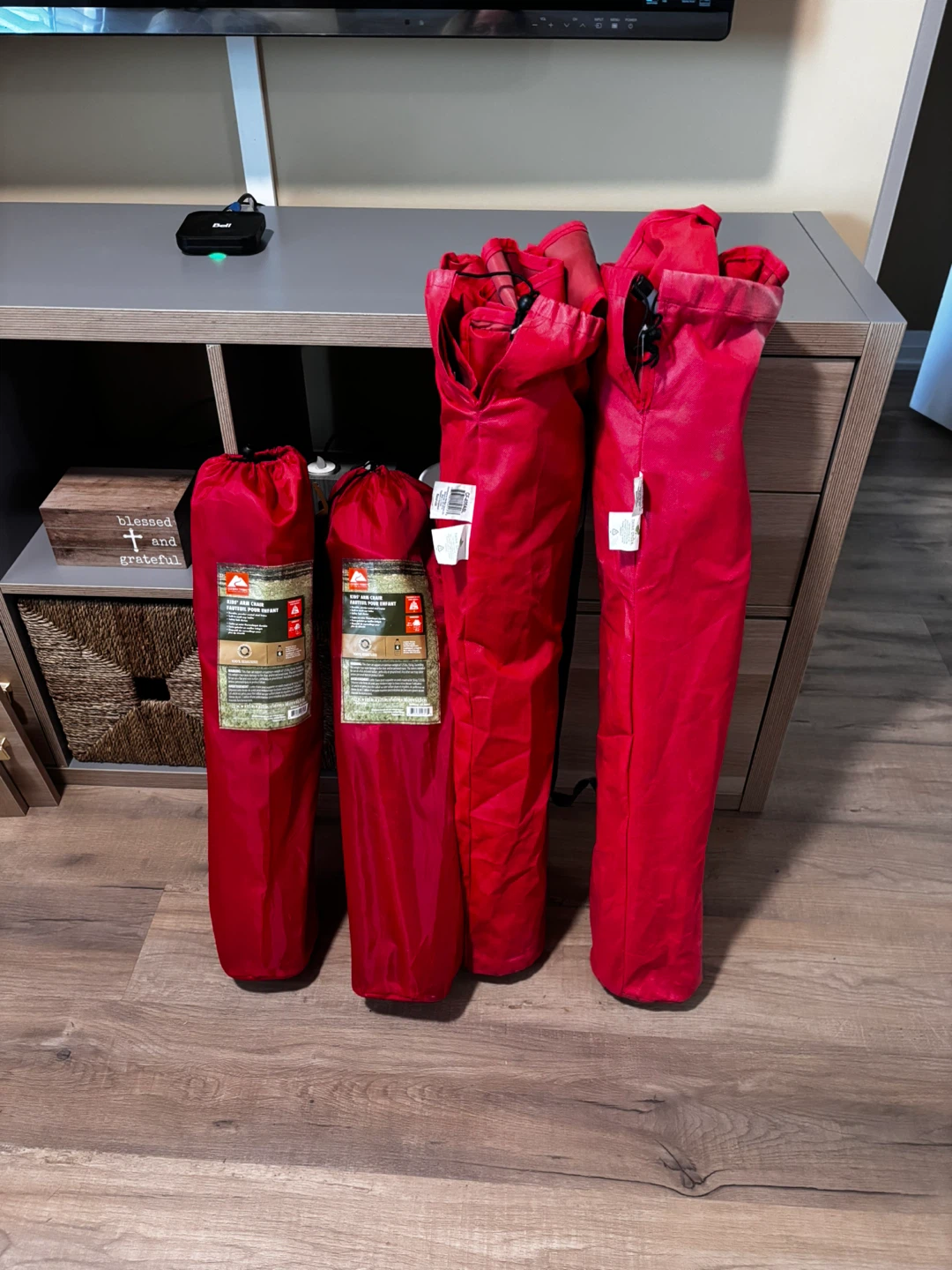 4 New,  Red Camping Chairs with Carrying Bags - photo 2