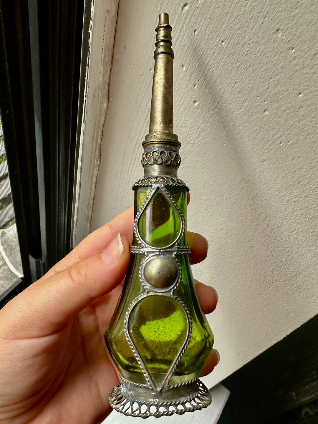 Moroccan Vintage Green Glass Perfume Bottle with Metal Overlay - photo 2