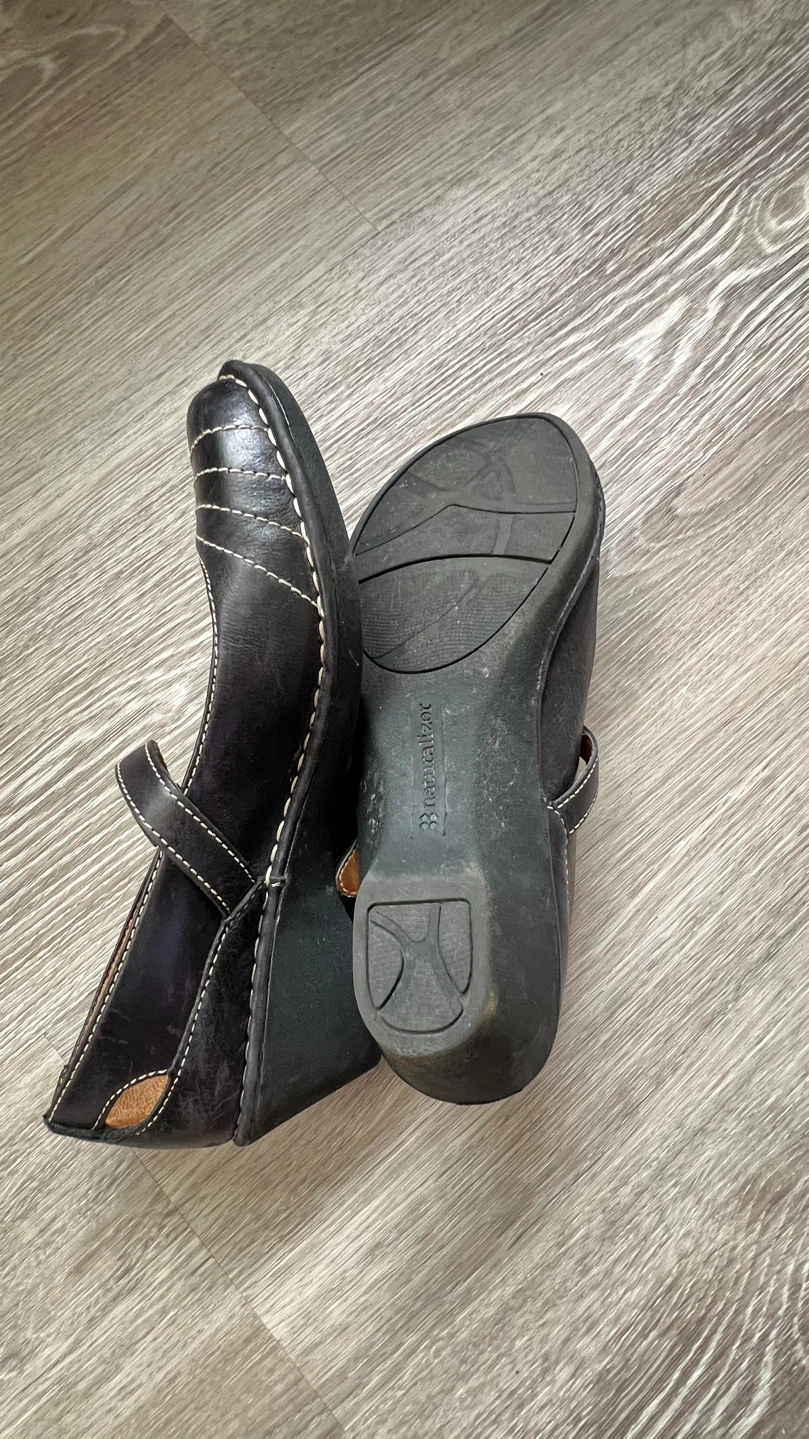 Naturalizer black leather mary jane wedges - photo 3