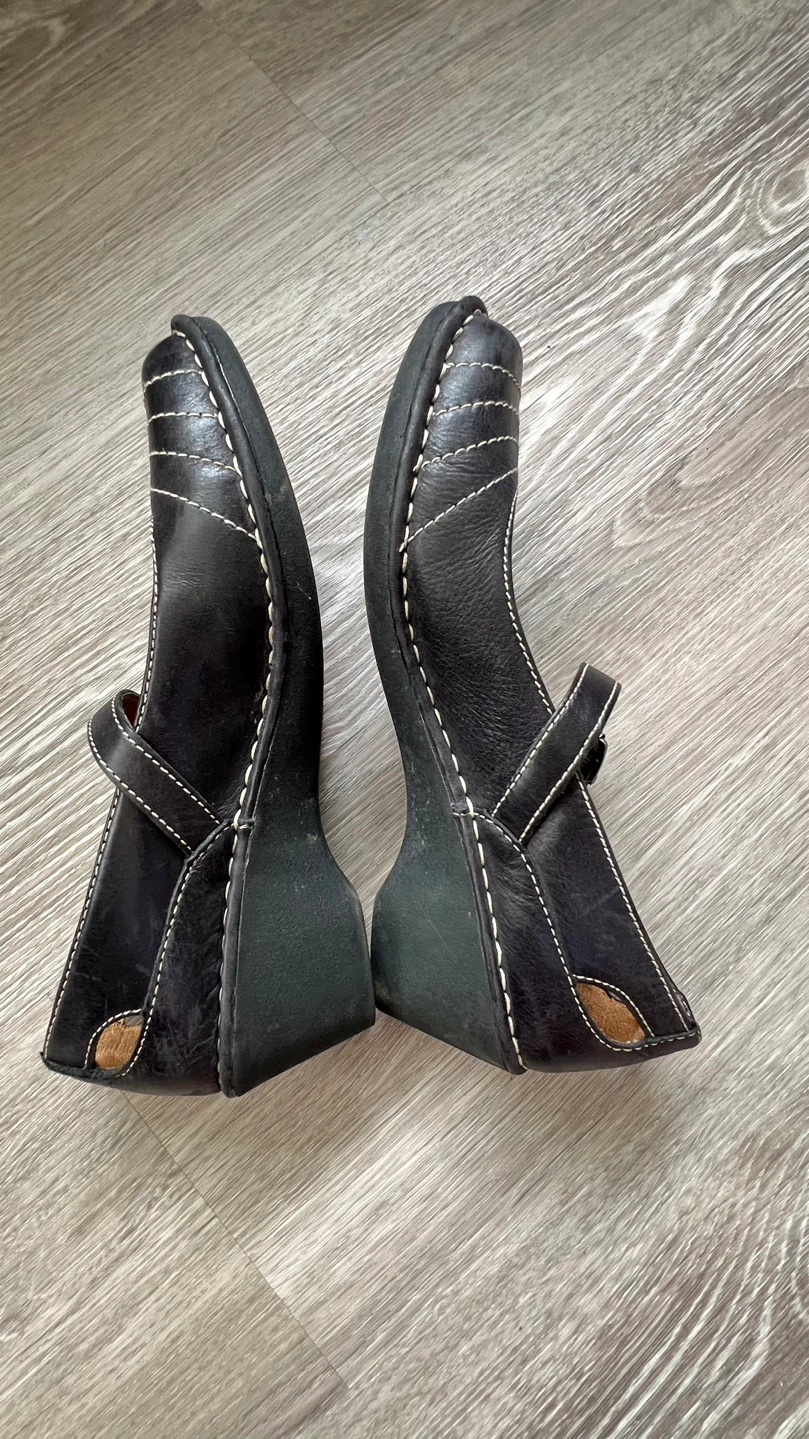 Naturalizer black leather mary jane wedges - photo 4