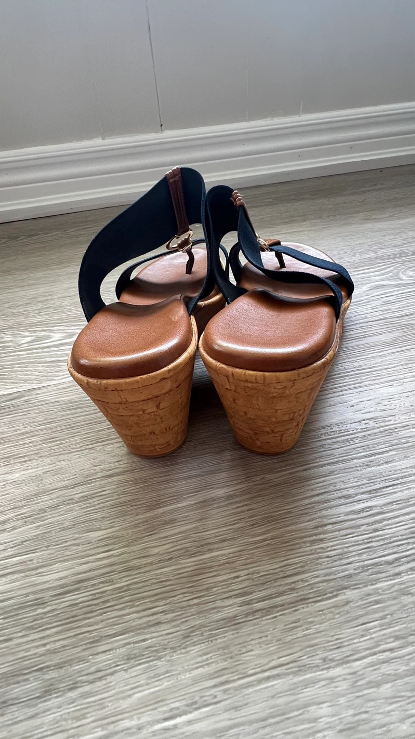 Navy and Tan Wedge Sandals Size 7 - photo 3