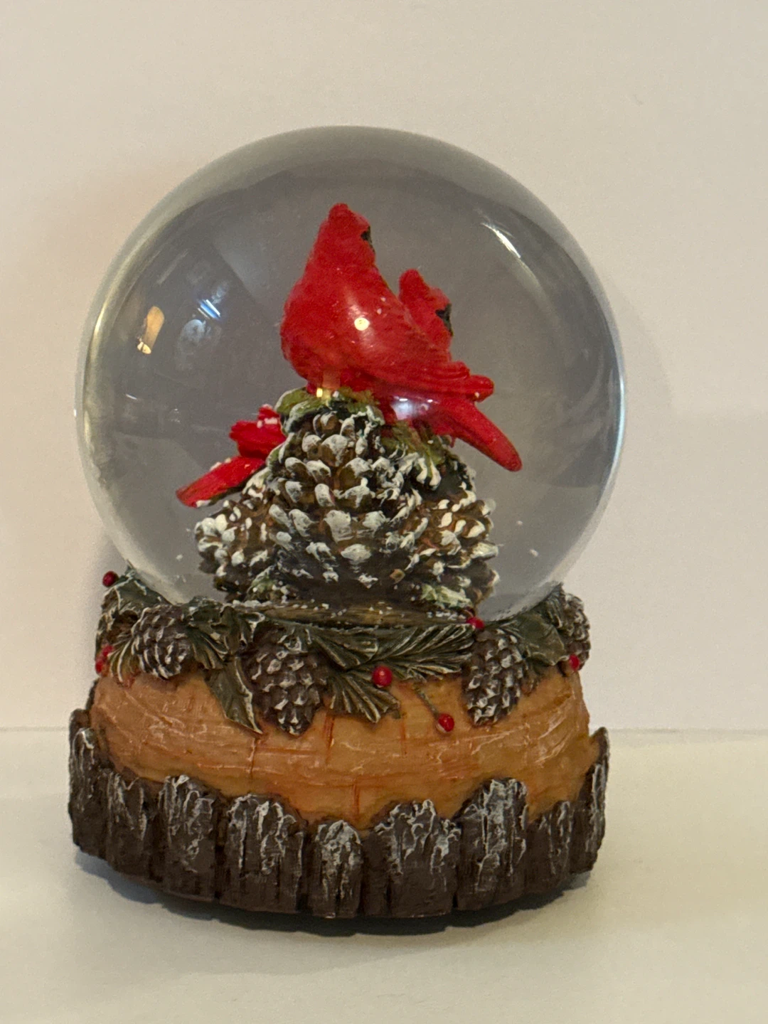 Cardinal Musical Snow Globe - photo 2