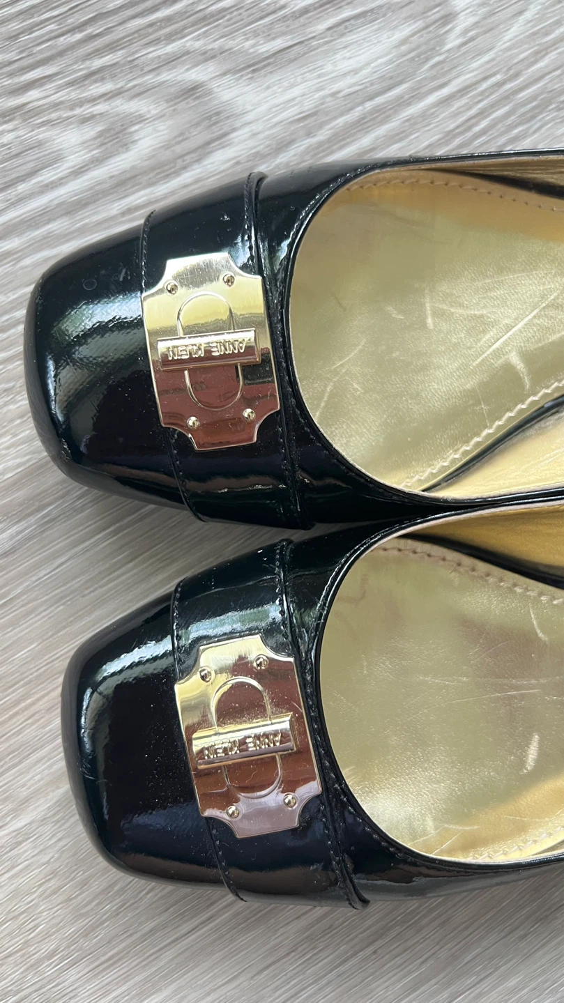 Anne Klein Black Patent Flats - photo 4