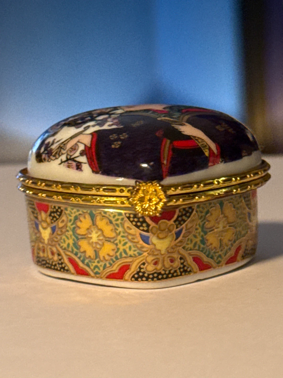 Heart-Shaped Decorative Trinket Box - photo 3