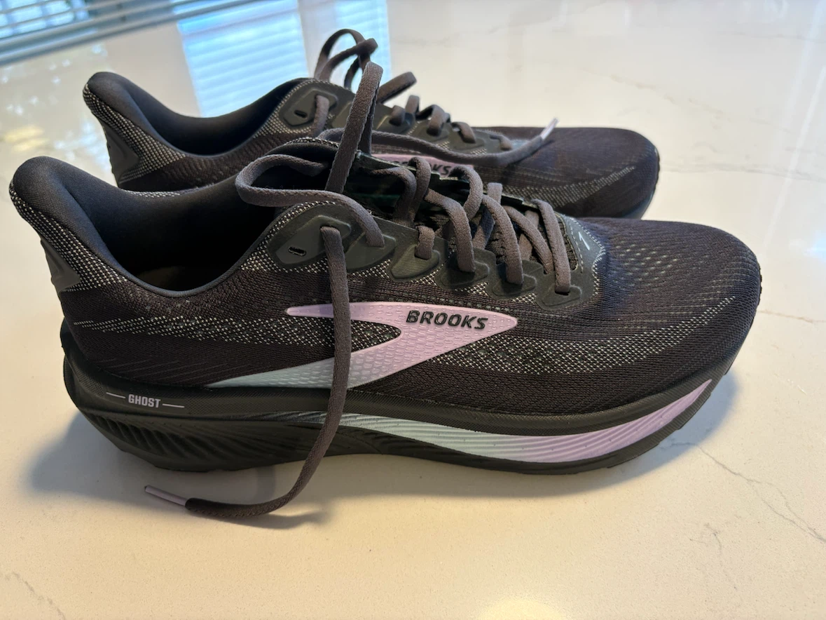 Brand new brooks ghost 17 shoes, women’s size 10.5