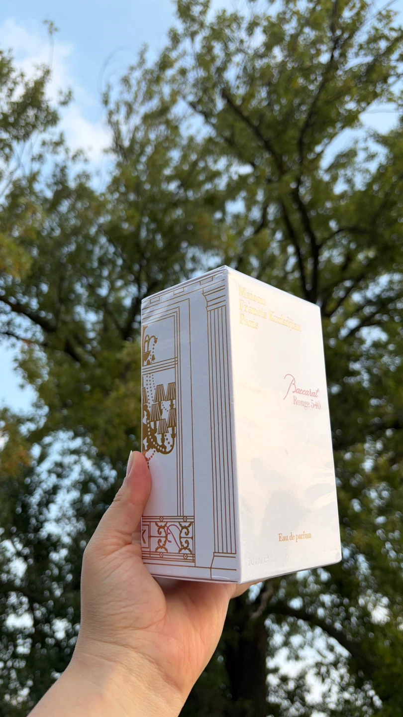 Maison Francis Kurkdjian Baccarat Rouge 540 Eau de Parfum - photo 2