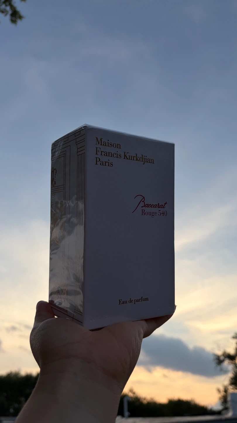 Maison Francis Kurkdjian Baccarat Rouge 540 Eau de Parfum - photo 5