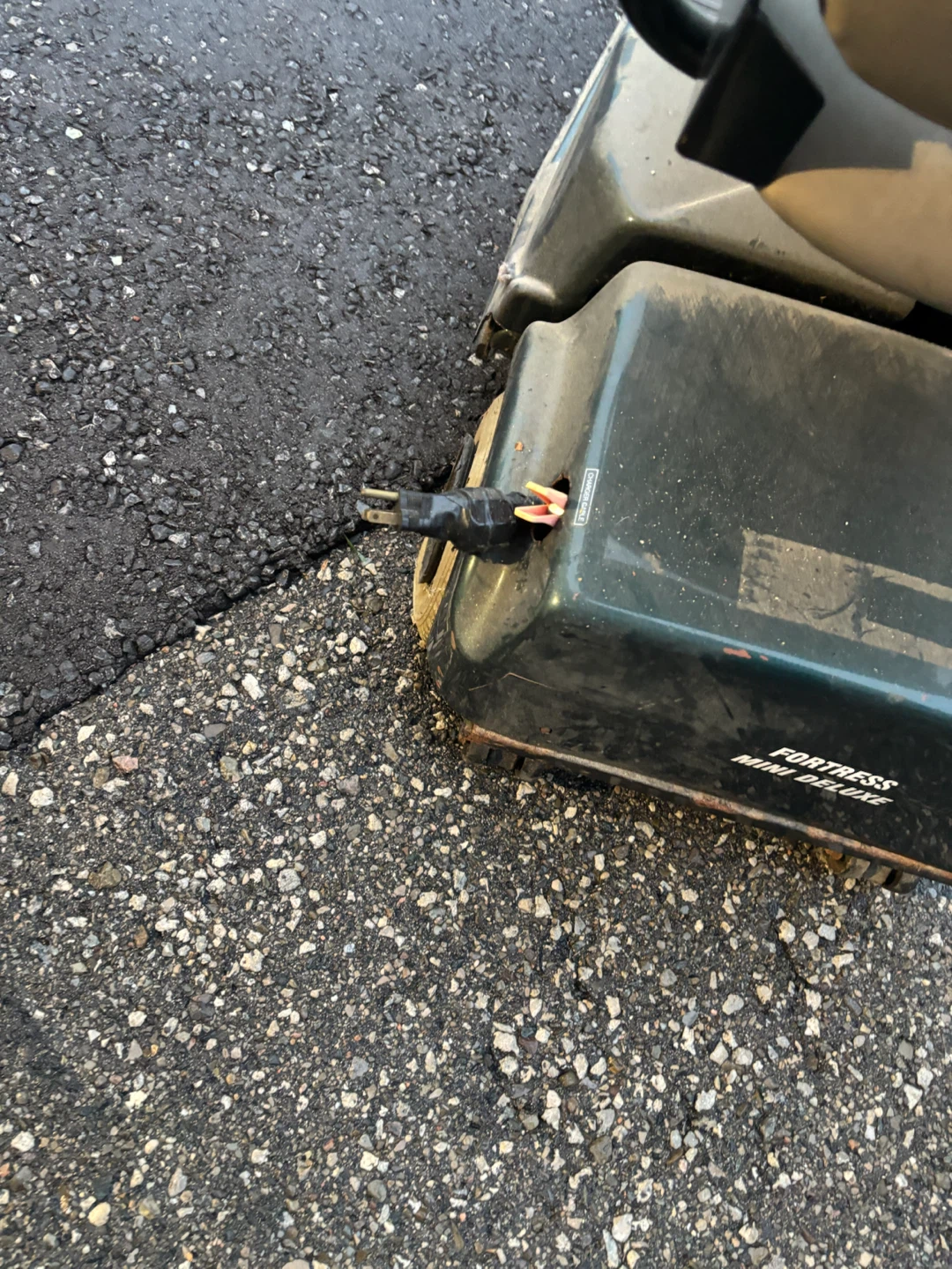 Fortress Mini Deluxe Mobility Scooter - photo 3