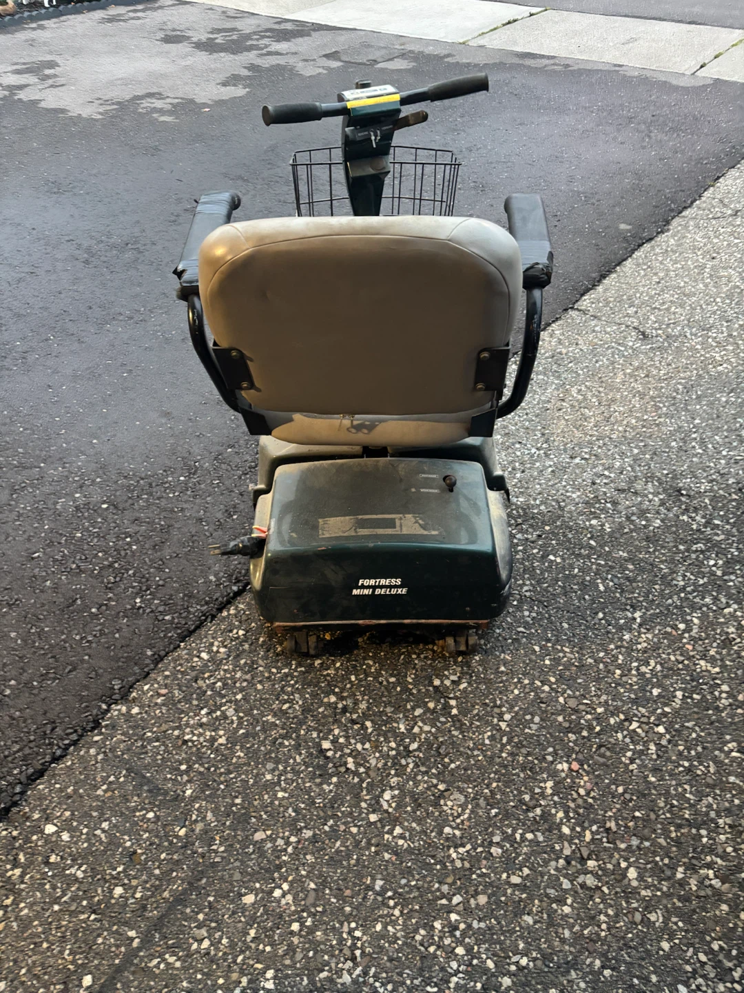 Fortress Mini Deluxe Mobility Scooter - photo 4