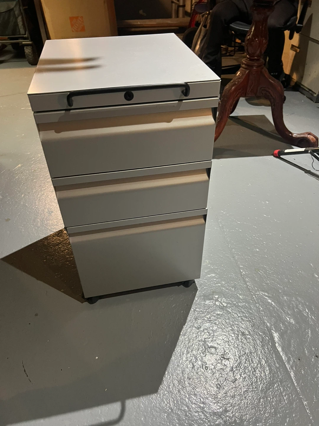 3-Drawer Metal Mobile Filing Cabinet - photo 4