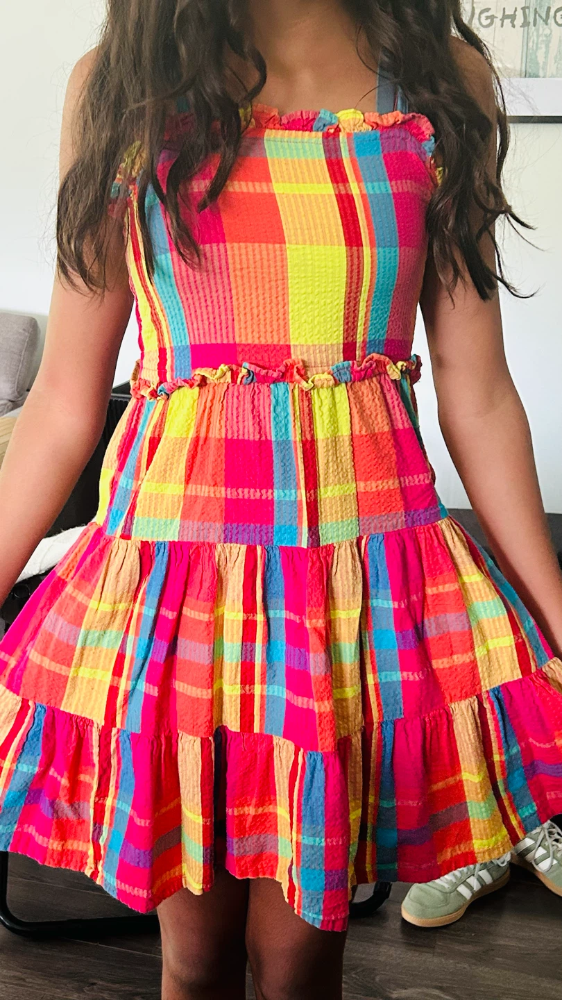 Girls' clothes