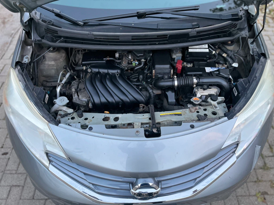 2014 Nissan Versa - photo 5