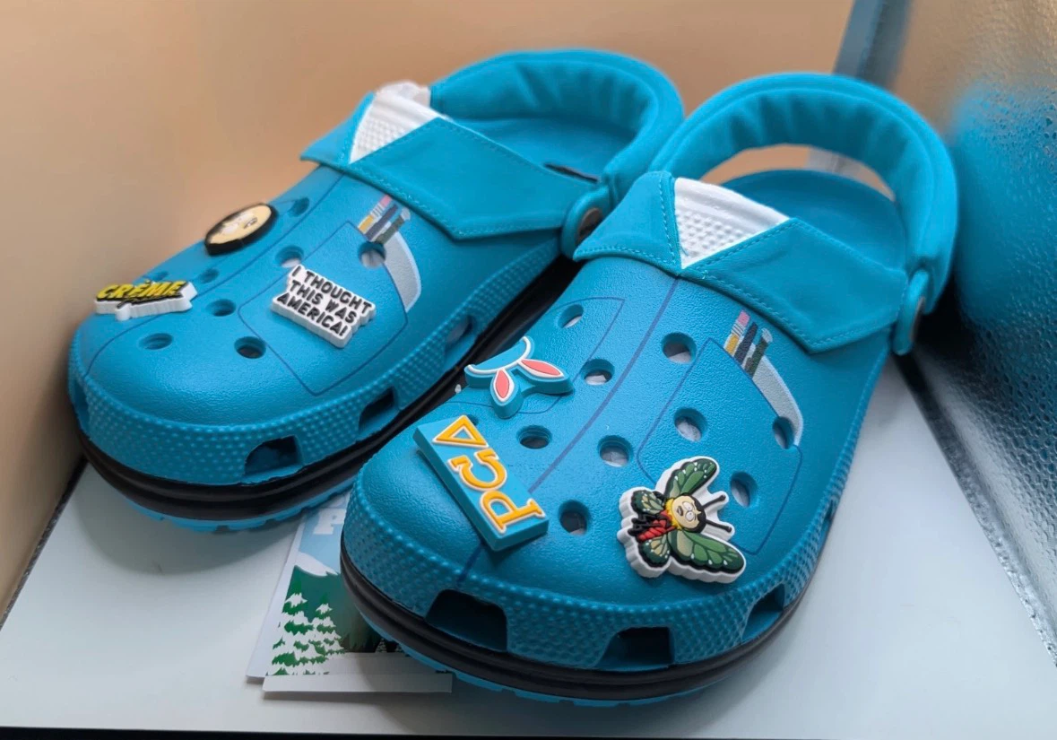 Crocs South Park Clogs Size 9 - photo 2