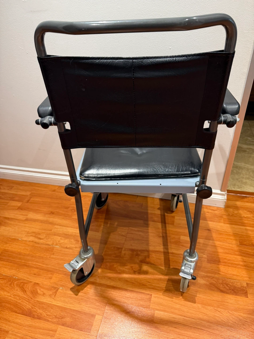 Rolling Commode / Shower Chair - photo 5
